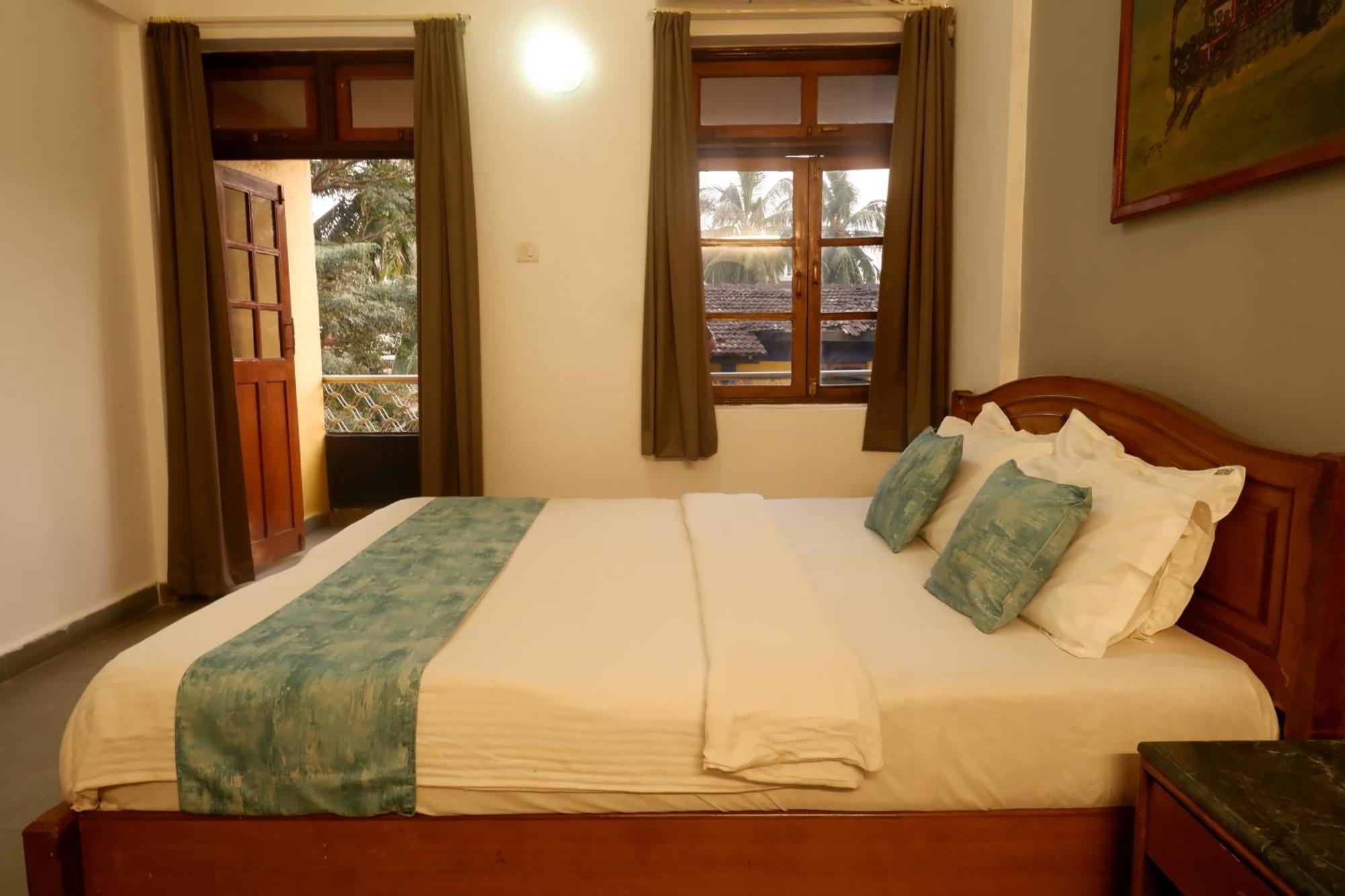 Falcon Resorts By Dia Hotels Calangute Exterior photo