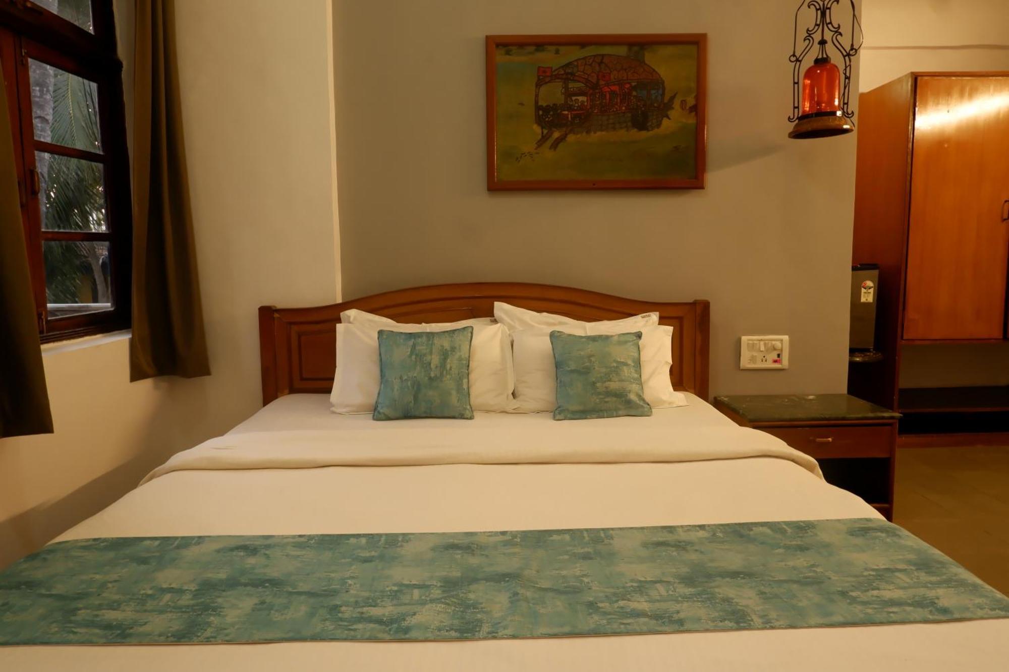 Falcon Resorts By Dia Hotels Calangute Exterior photo