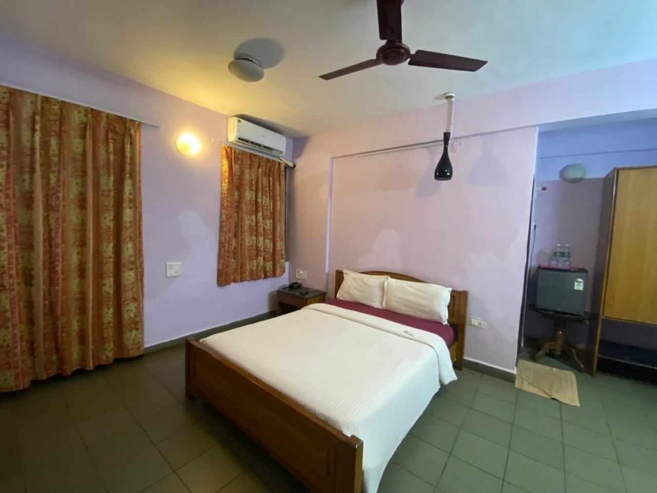 Falcon Resorts By Dia Hotels Calangute Room photo