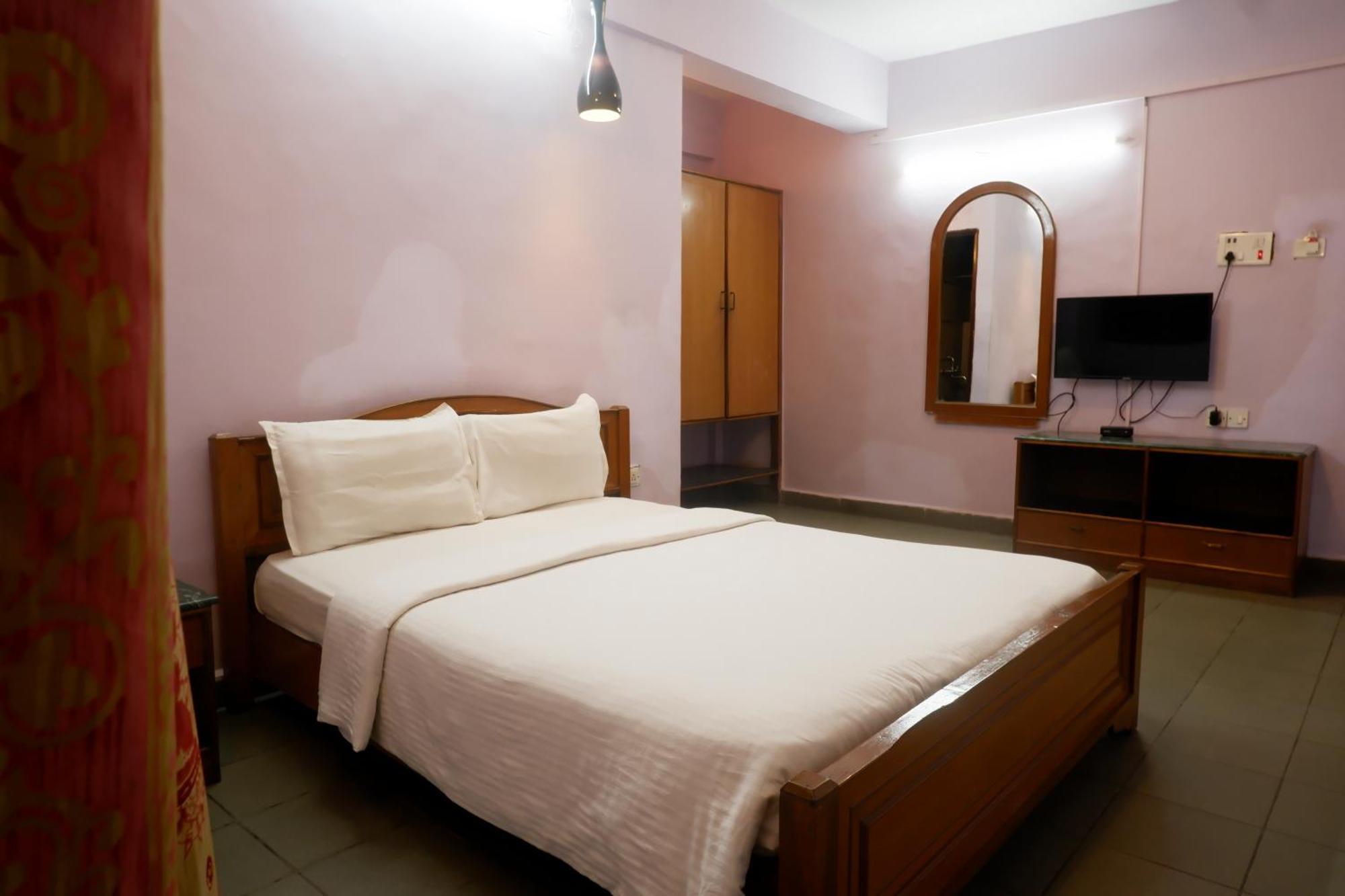 Falcon Resorts By Dia Hotels Calangute Room photo
