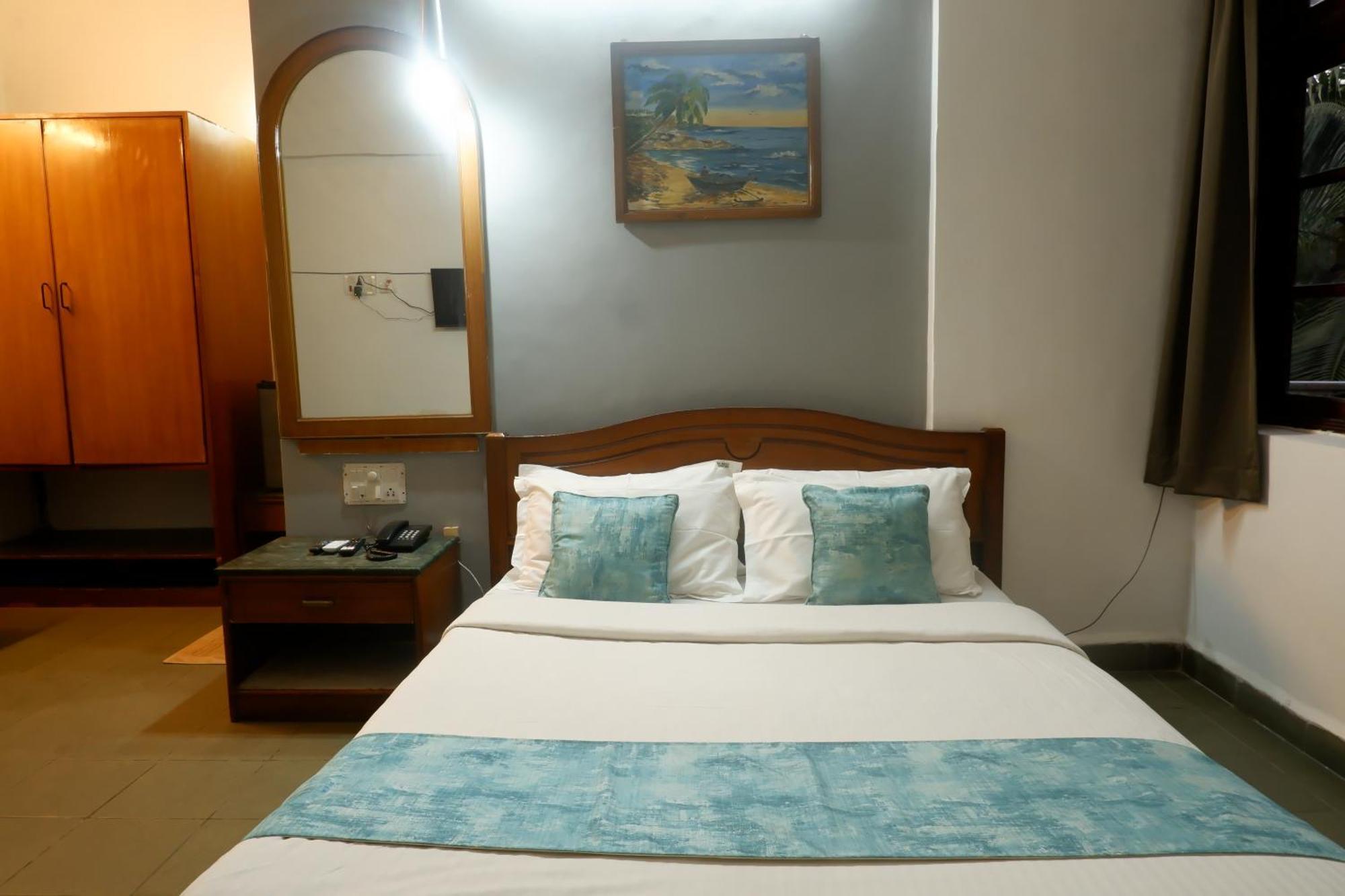 Falcon Resorts By Dia Hotels Calangute Room photo
